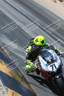 media/Dec-05-2024-Racers Edge (Thu) [[e102e0690b]]/2-A Group/Session 2 (Turn 12 Inside)/
